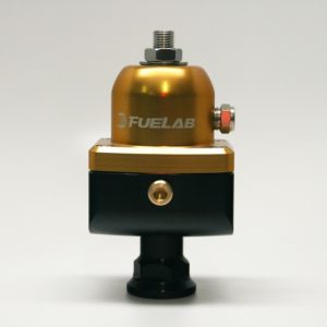 Fuelab 555 Carb Adjustable FPR Blocking 10-25 PSI (1) -8AN In (2) -8AN Out - Gold